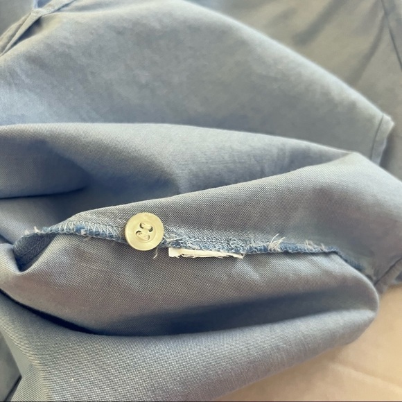 J Crew Light Blue Waist Tie Buttons Down Back Blouse Top. Size XS - Picture 4 of 6